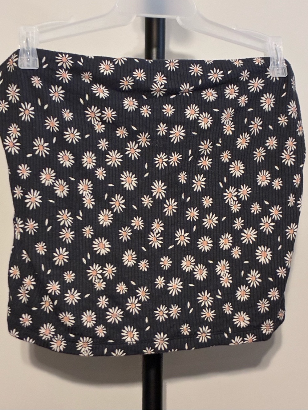American Eagle Black Tube Top with White Daisy Print Soft & Sexy Rib XL - Picture 2 of 4
